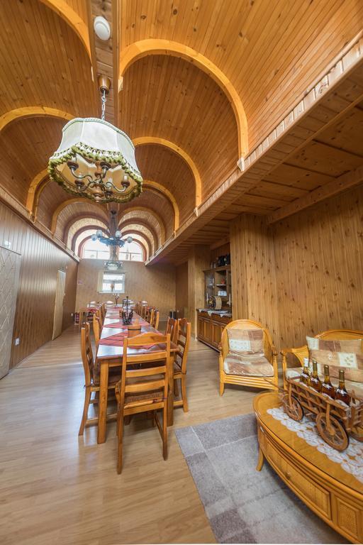 Tokaj Zlata Putna - Restaurant & Pension Vinicky Bagian luar foto