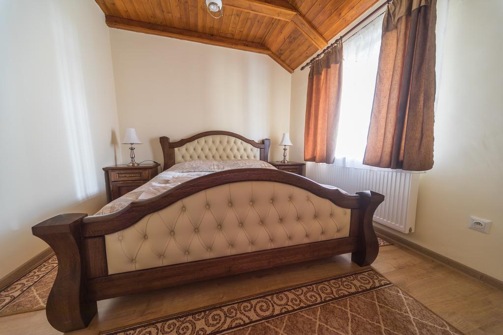 Tokaj Zlata Putna - Restaurant & Pension Vinicky Bagian luar foto
