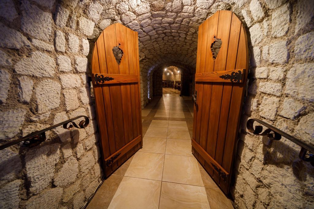 Tokaj Zlata Putna - Restaurant & Pension Vinicky Bagian luar foto